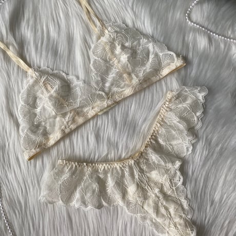 white dream【T-0688】