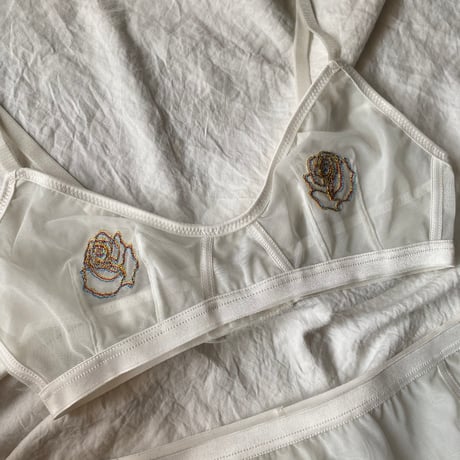 sample rose bralette white