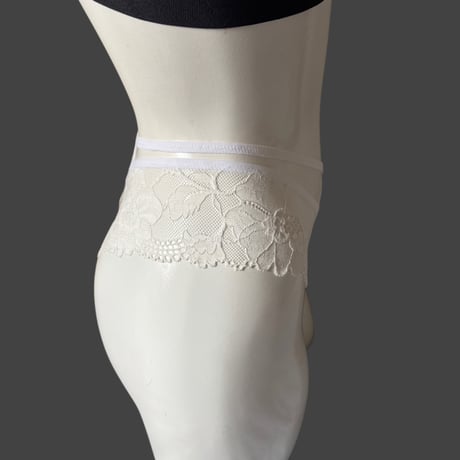 J flower lace cross panty