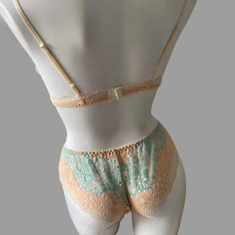 pale orange【T-0605】