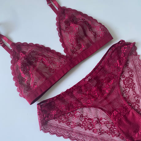 L・XLsize wine red lace bralette set