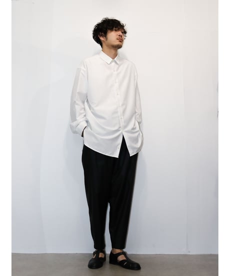 リラックスワイドテーパードパンツ