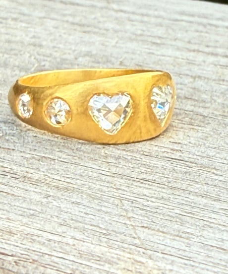 ご予約 Hima ヒマ 22Kgold ハートローズカット ダイヤモンド UFOリング