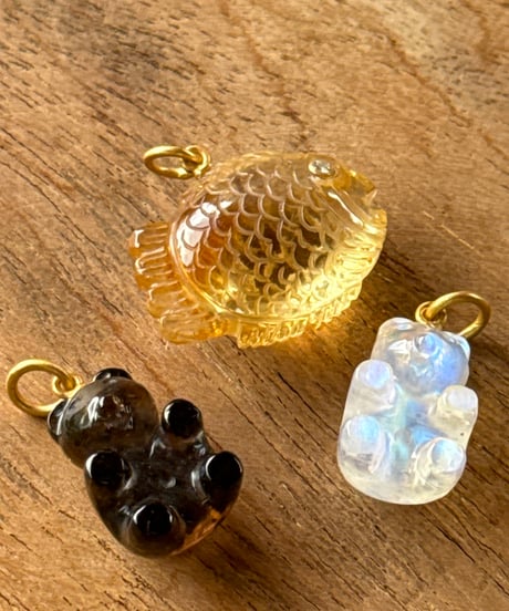Hima ヒマ 22kgold グミベア スモーキークォーツ ペンダント
