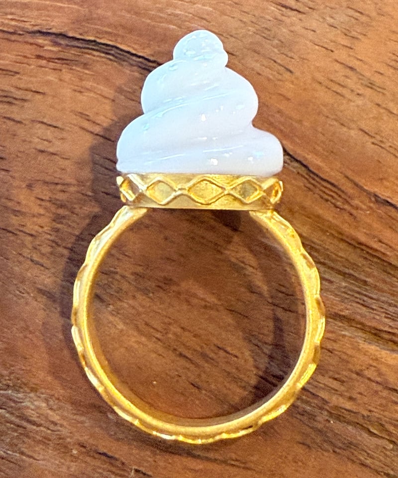 Hima ヒマ 22Kgold カルセドニー バニラソフトクリームリング | hima