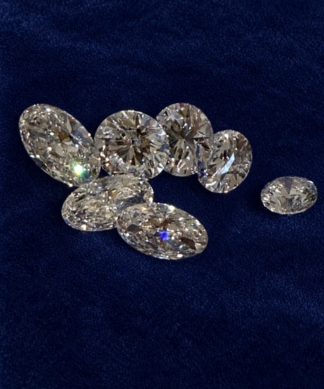 Hooman0nly 18kgold 3.05ct ラウンド リルメテオ☆ラボダイヤモンド リング