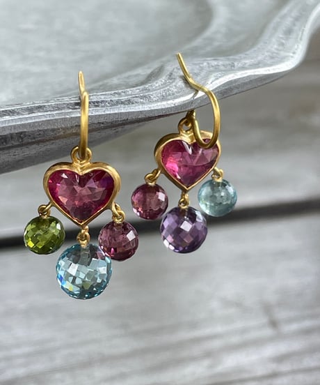 Hima ヒマ 22kgold ピンクトルマリン ボンボンハートピアス