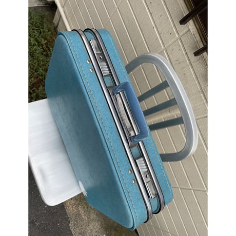 “ Old Suitcase “ Unknow  Size 49×38×13cm
