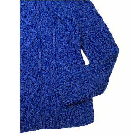 BLUE ARAN KNIT SWEATER size M程