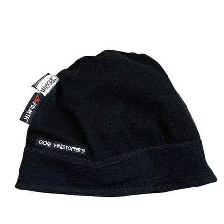 MOUNTAIN HARDWEAR POLARTEC FLEECE BEANIE
