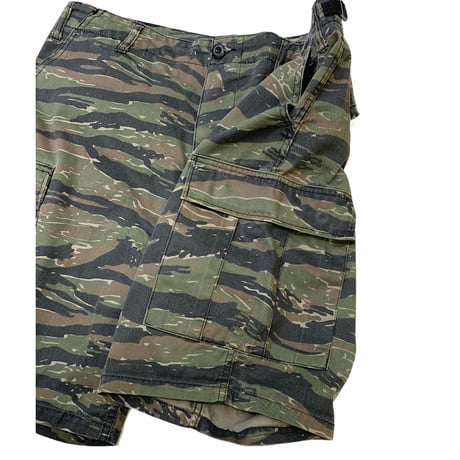 ROTHCO TIGHER CAMO SHORTS size M