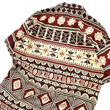 native pattern shirt size M
