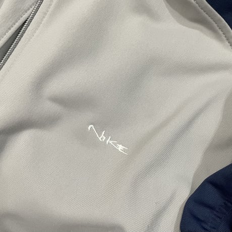 NIKE Jersey Size-XL 2000’