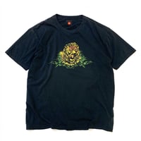 RUSTY LION T-SHIRT size XL