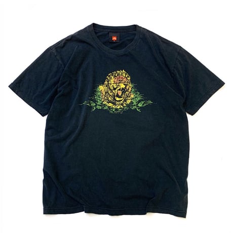 RUSTY LION T-SHIRT size XL