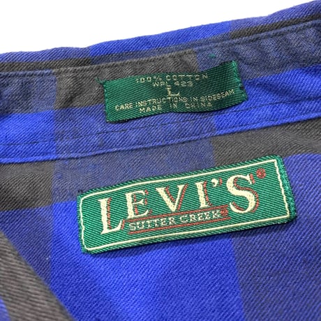 LEVI'S CHECK SHIRT size L