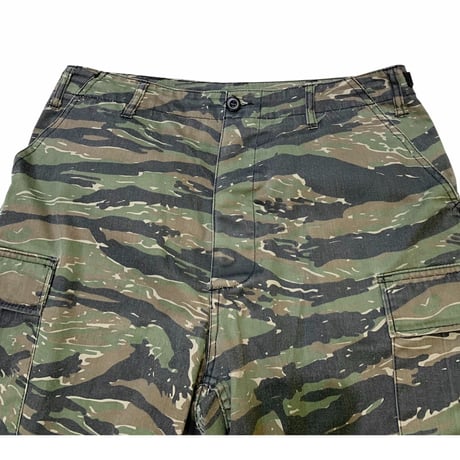 ROTHCO TIGHER CAMO SHORTS size M