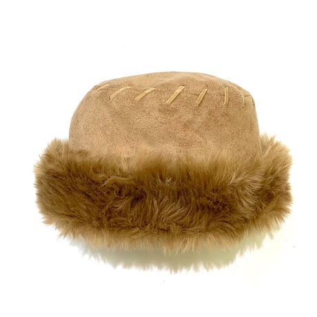 WOMEN'S FUR HAT