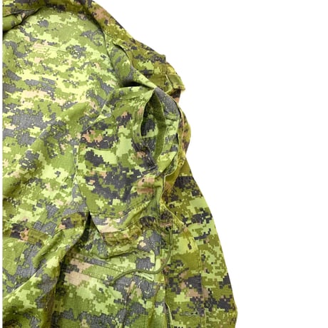 CADPAT DIGITAL CAMOUFLAGE  JACKET size M〜L程