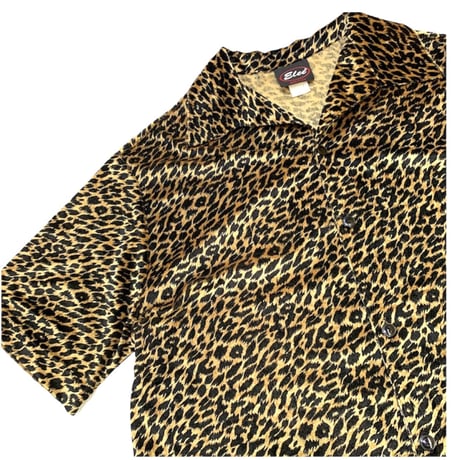 Velvet Leopard Print Shirt Made in usa🇺🇸 size XL