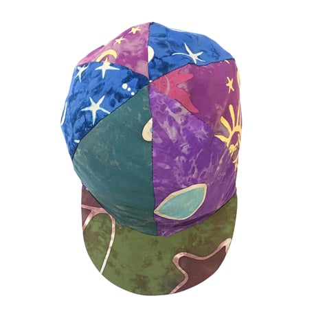 REVERSIBLE CAP