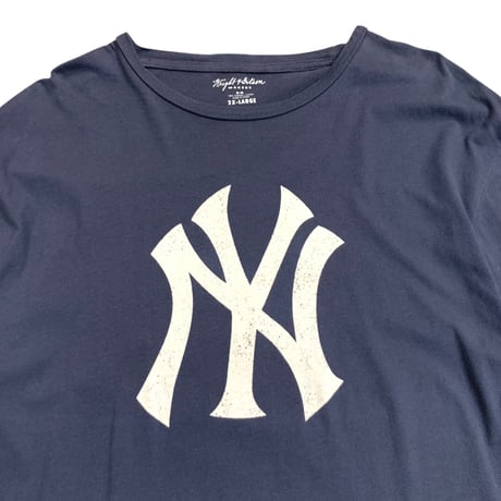 New York Yankees T-shirt size XXL