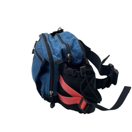 NIKE ACG