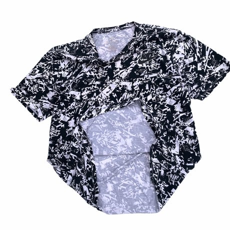 Nike Air Patterned T-shirt size M〜L程