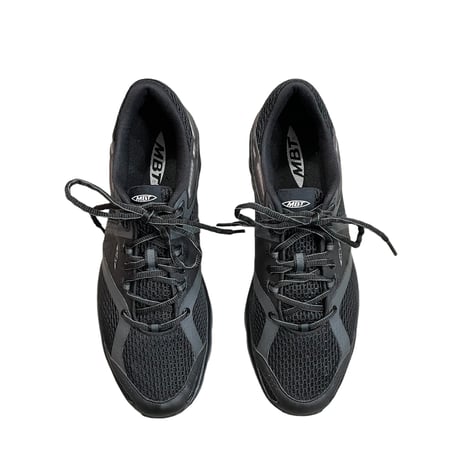 MBT Shoes Size US8~8.5 26~26.5cm