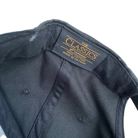 “ BACK TO THE ROOTS “ Cap