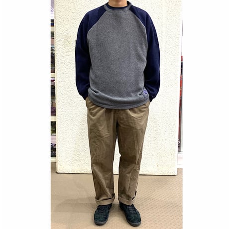 Raglan Sleeve Fleece Sweater size L〜XL程