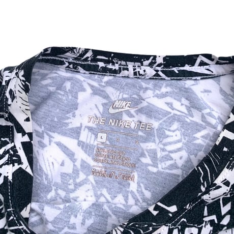 Nike Air Patterned T-shirt size M〜L程