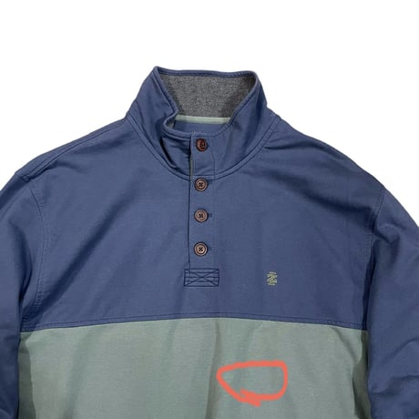 IZOD Sweater Size-XL