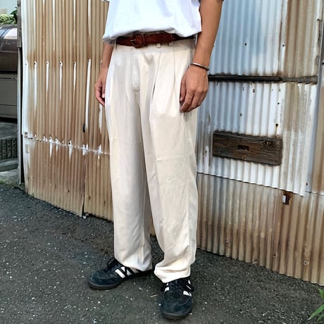 🌴Tommy Bahama Silk Slacks(Helingbone) size 32inch