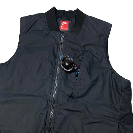 NIKE SLASHPOCKET DOWN VEST size L