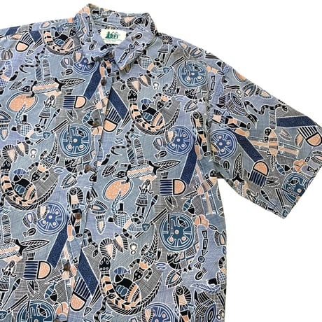 80-90's REI WOMEN'S NATIVE PATTERN SHIRT size S