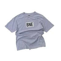 BNE Tee Size-M~L程