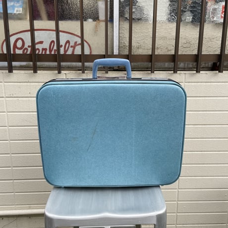 “ Old Suitcase “ Unknow  Size 49×38×13cm