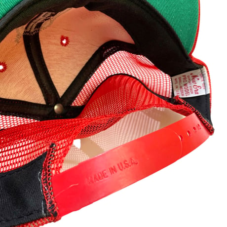 DEAD STOCK OLD NEWERA MESH CAP (SMALL-MEDIUM)