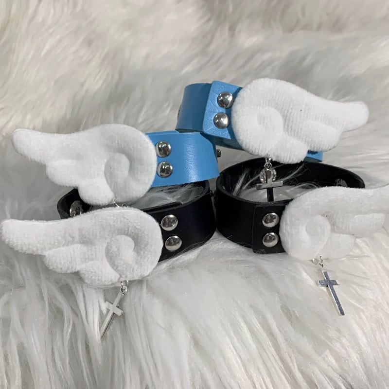 1Gangster Inn】堕天使の羽根リストバンド左右セット | はれあめ