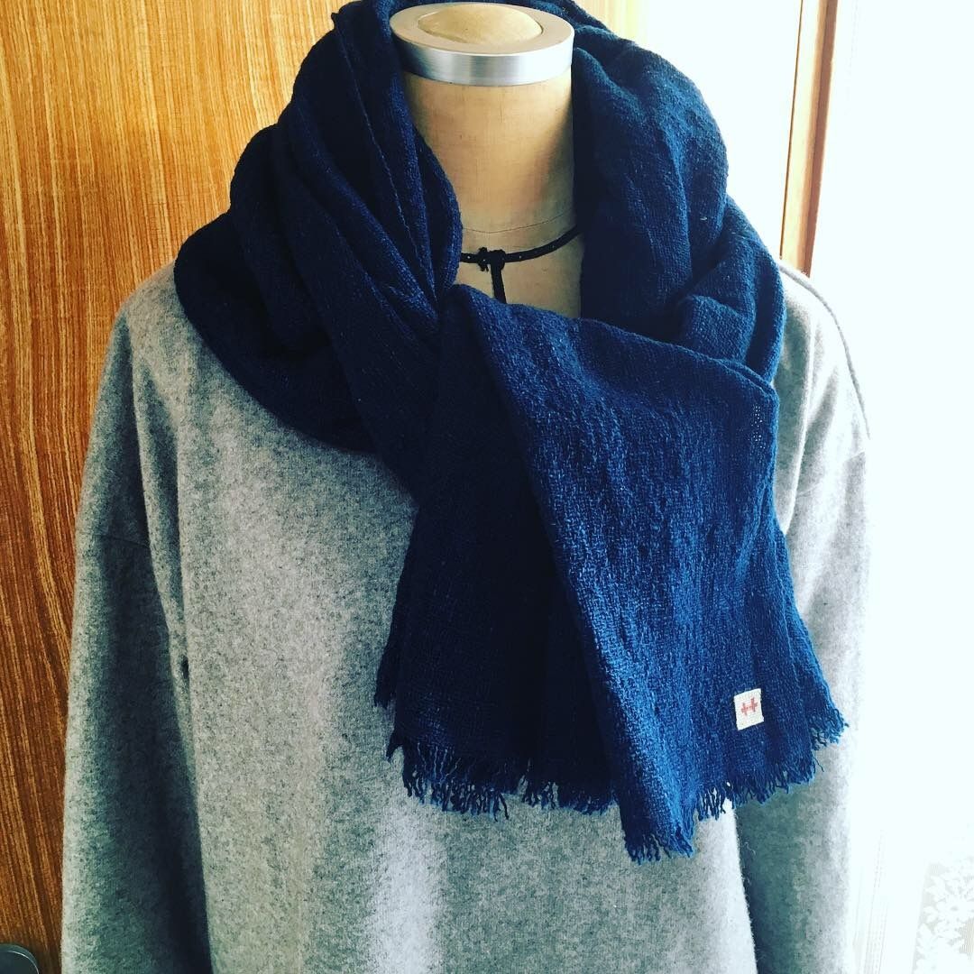 藍染　khadi cotton 大判ストール　手紡ぎ手織り　綿100% メッシュ 藍染 khadi cotton 大判ストール 手紡ぎ手織り 綿100% メッシュ