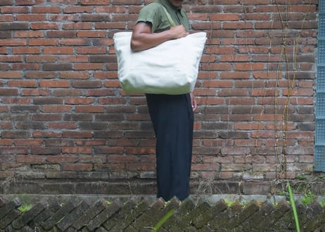 DOGI tote