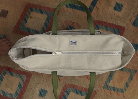 DOGI tote