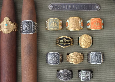 "Cigar label" Gold ring / Raven