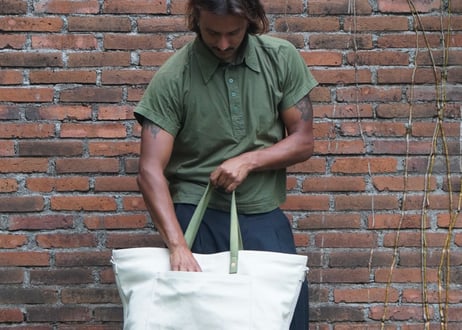 DOGI tote