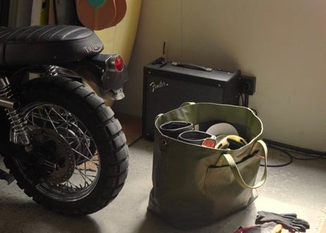 Durable tent tote
