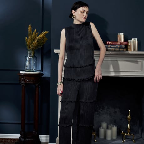 【 kwotias 】 YABANE pleats pants -Black- (プリーツパンツ)