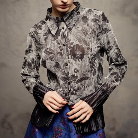 【 kwotias 予約】glisten shirt (ブラウス) -2026年8月発送予定-