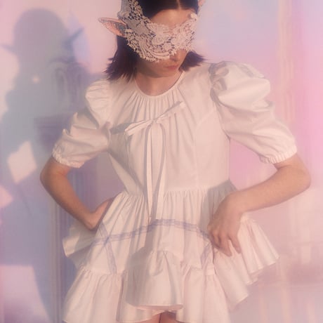 【 overlace 】 curve hem yoke blouse (ブラウス)