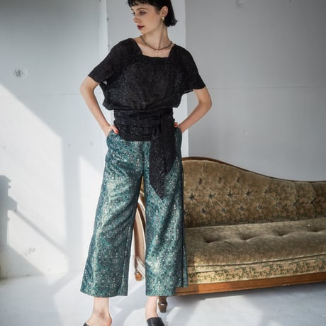 【 kwotias 】 Cut jacquard blouse (ブラウス)
